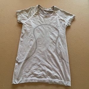 Lululemon swiftly tank